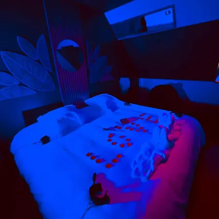 Loveroom L1timiste Апартаменты Кале